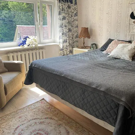 Dom wakacyjny Merelaehedane Peremaja Paernus *