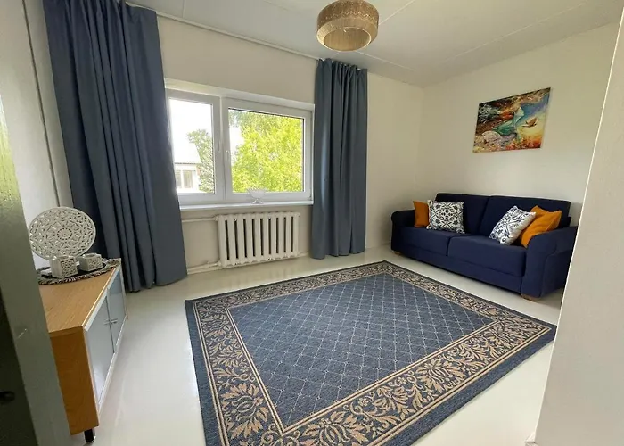 Merelaehedane Peremaja Paernus * 페르누