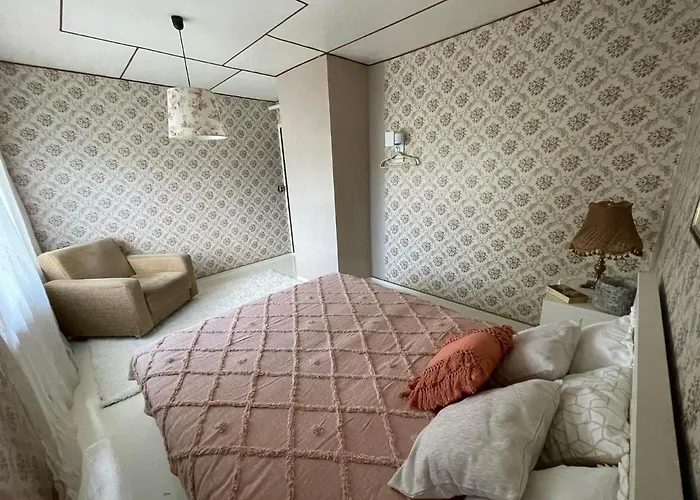 Dom wakacyjny Merelaehedane Peremaja Paernus