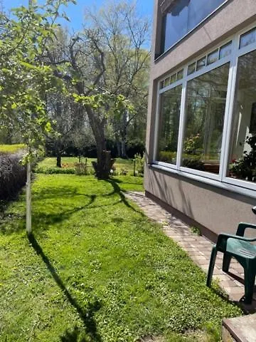 Dom wakacyjny Merelaehedane Peremaja Paernus