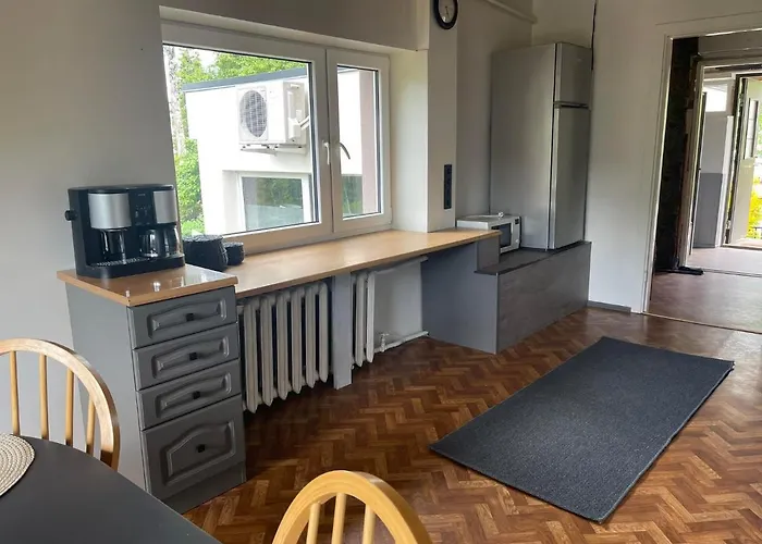 Dom wakacyjny Merelaehedane Peremaja Paernus *