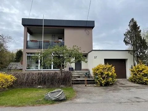 펜션 Merelaehedane Peremaja Paernus *